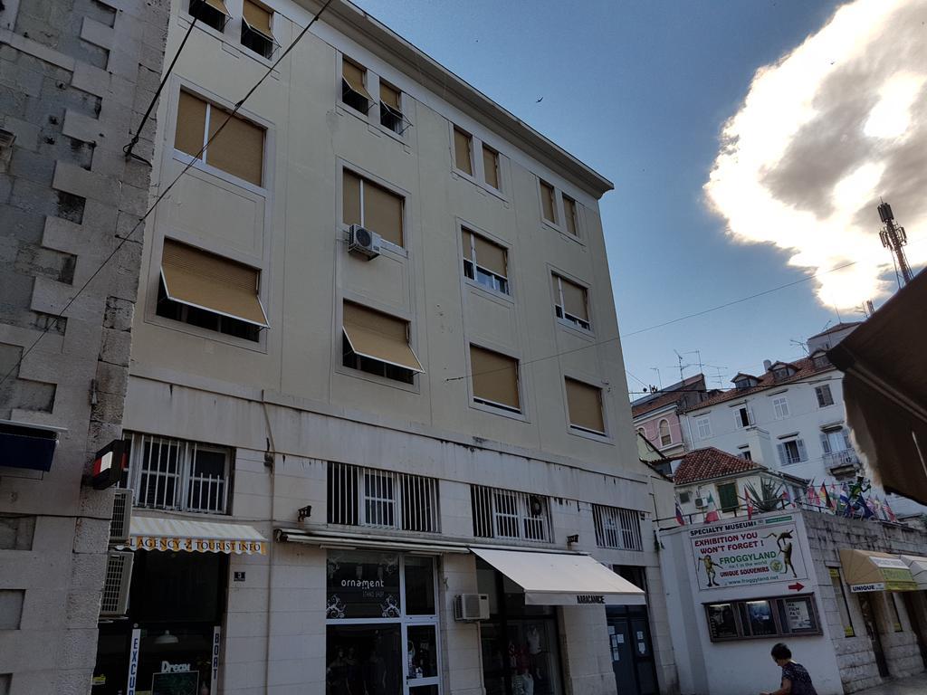 Celtis Apartment Spalato Esterno foto