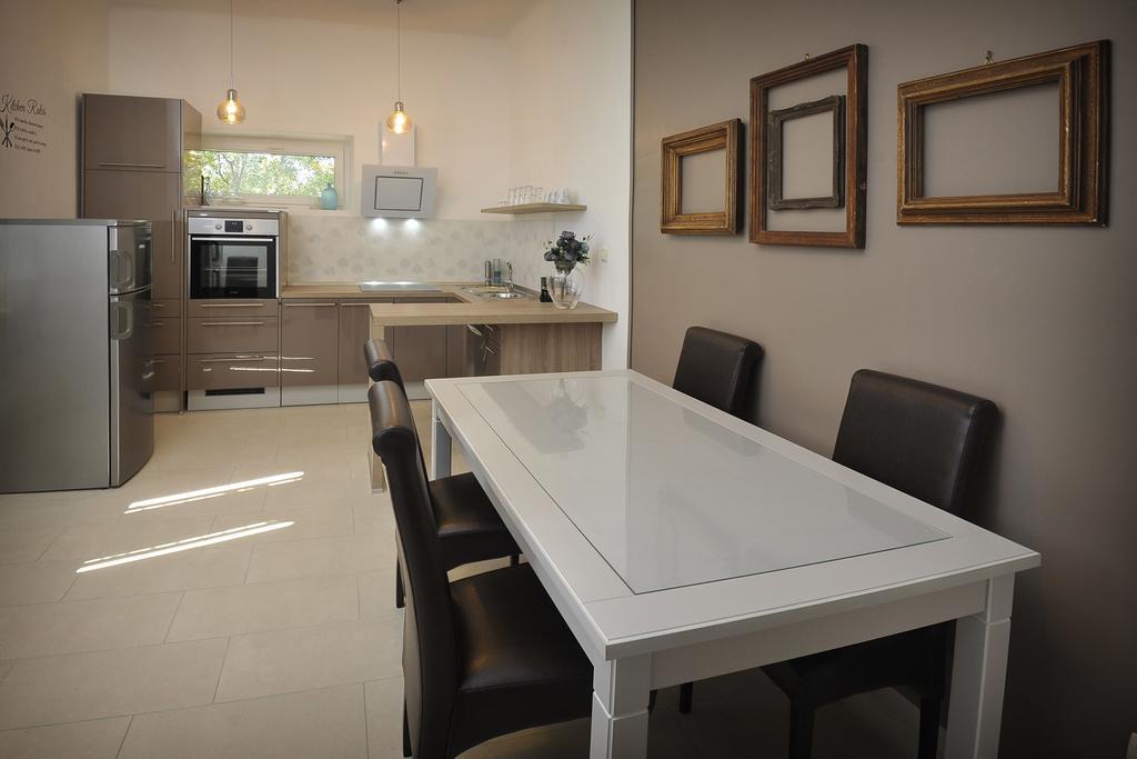 Celtis Apartment Spalato Esterno foto